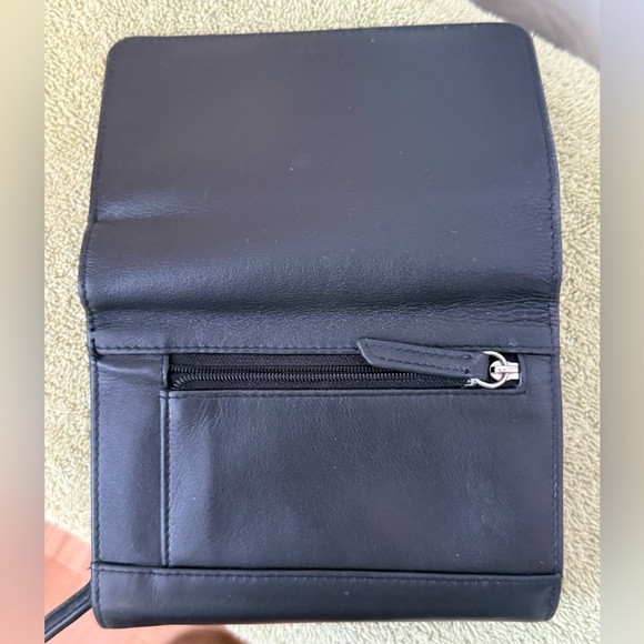 Alfred Dunhill Women's RFD Black Leather Expandable Leather Wallet/Clutch - Picture 6 of 11